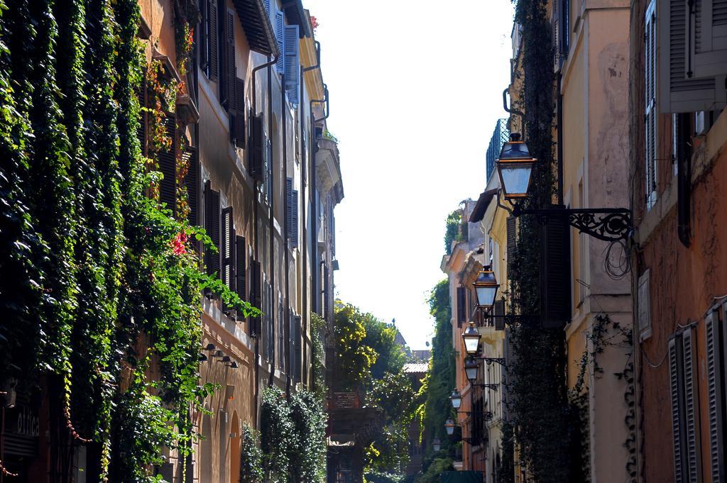 Margutta'S Garden Bed & Breakfast Rome Exterior photo